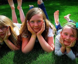 three+girls[1]
