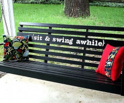 porch+swing+makeover+with+vinyl[1]