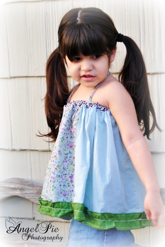 Super cute upcycled funky vintage blue swirly girl top 3-4T