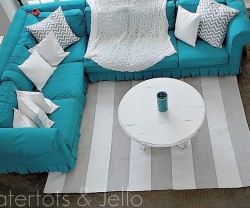 turquoise couch