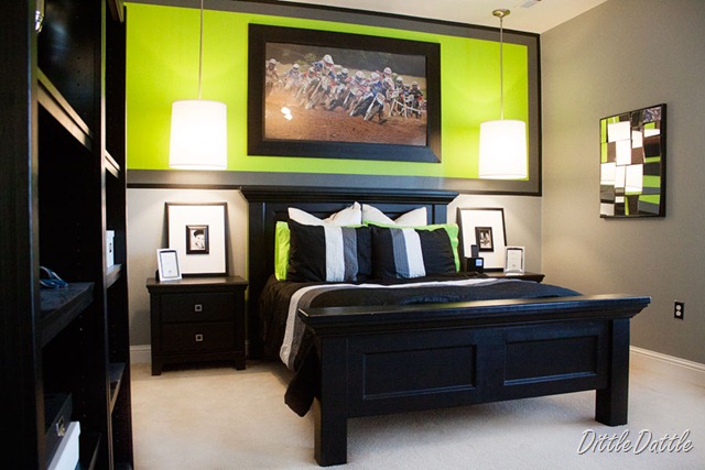 [Black-white-gray-and-lime-green-Teen[1].jpg]