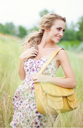 jo totes in the field