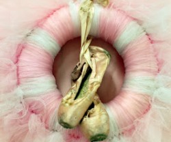 ballet wreath