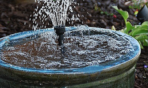 recirculating fountain header recirculating fountain header