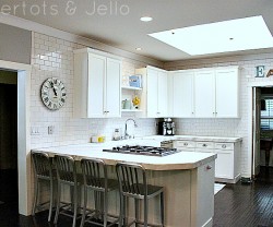 ashley's kitchen side