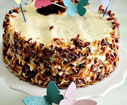 simple butterly bunting