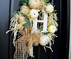 Dollar store hula skirt to wreath