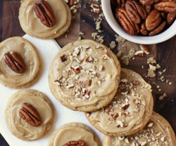 brown sugar pecan cookies