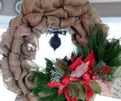 diy burlap holiday wreath