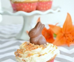 Butterfinger cupcakes sm