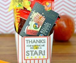 teacher appreciation movie gift at tatertots and jello