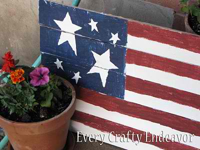 Guest Project: Rustic Garden Fourth of July Flag Tutorial