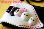 Guest Project — Make Whimsical Glove Purses {great party craft}