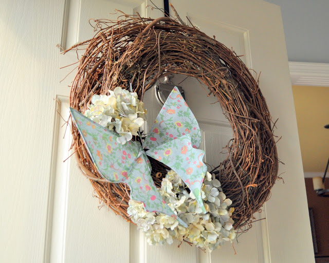 Guest Project — 10-minute Easter/Spring Wreath!!