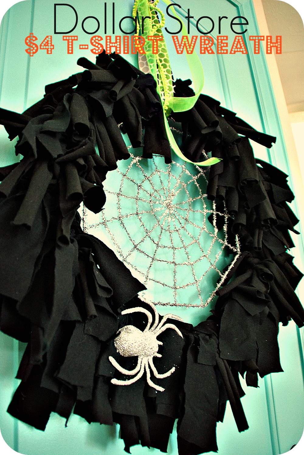 Make a 4 Halloween TShirt Wreath {Dollar Store tutorial} Tatertots