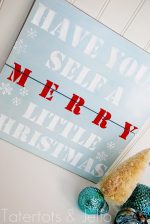 Make a Holiday Stenciled Sign {Christmas tutorial}