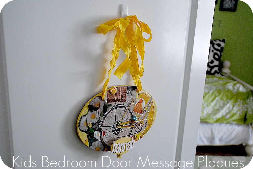 Make A Personalized Room Plaque With Your Child