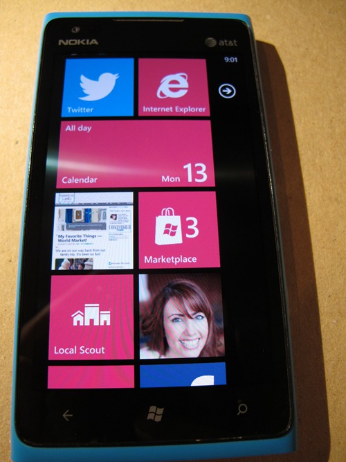 Weekend Wrap Up Party — and Nokia Lumia 900 Windows Phone Giveaway!!