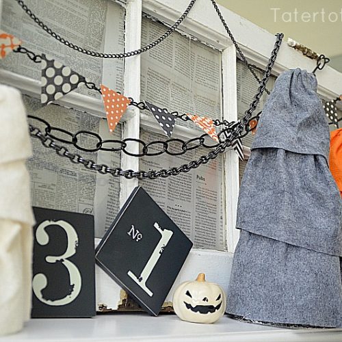 halloween chain pennants