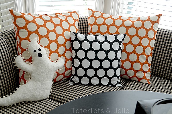 How To Stuff A Throw Pillow Cover : 7 Secrets