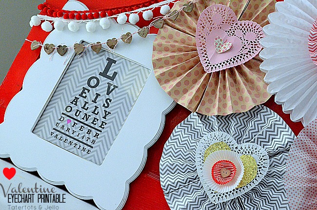 How to make paper medallions for parties and home decor. Paper medallions are easy to make with scrapbook paper and perfect for parties and home decorating! 