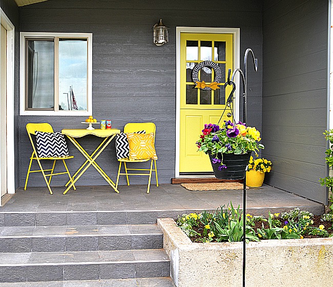 1905 porch after