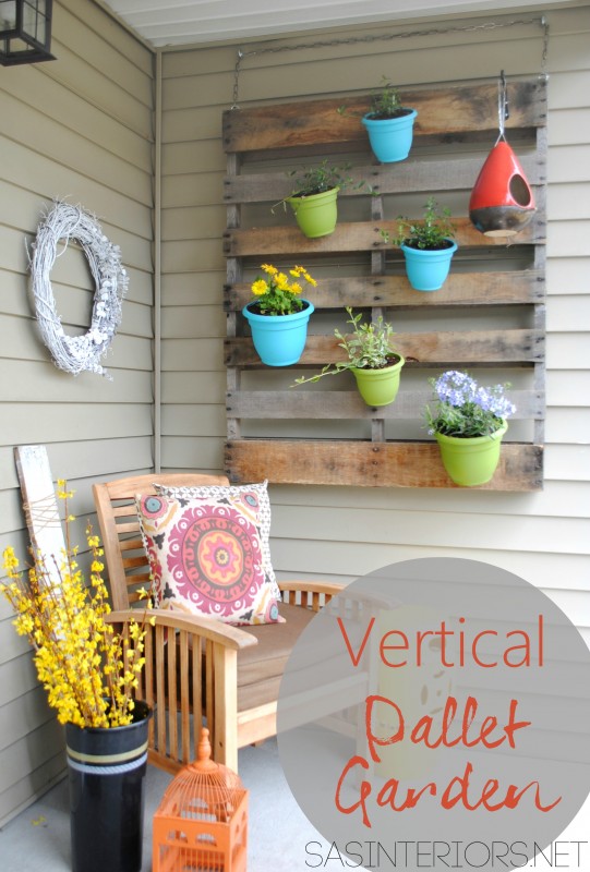 Vertical-Pallet-Garden-541x800