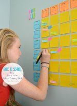 Free Printables: Easy Post-it Note School Planning Wall