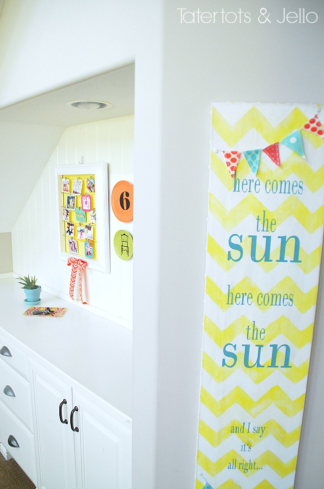 DIY Summertime Instagram Display Wall 