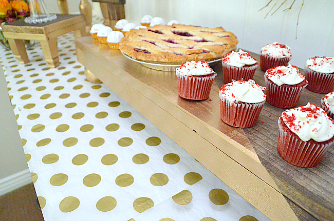 dip dyed mini dessert tables