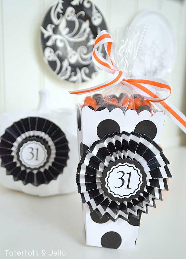 free printable popcorn buckets and medallions