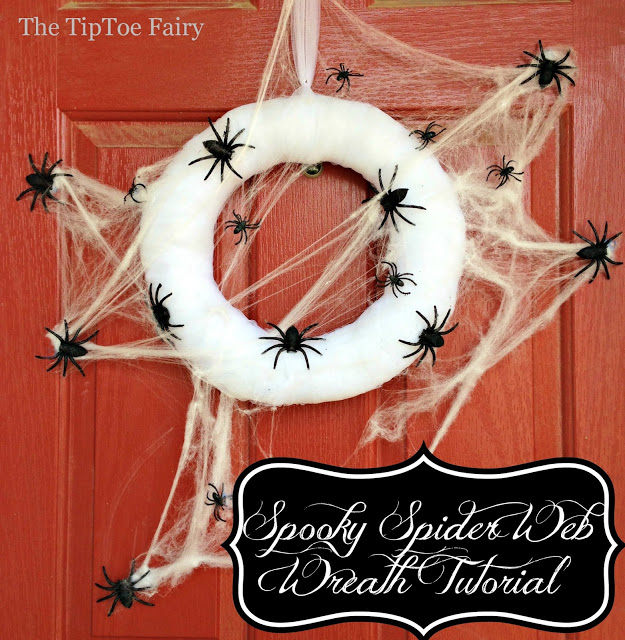 spooky spider web wreath