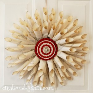 Christmas-Book-Page-Wreath-010-600x597