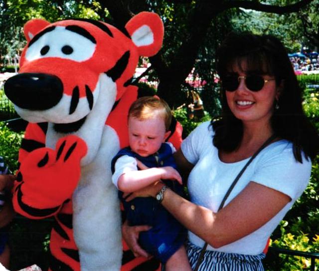 disneyland 95 tigger