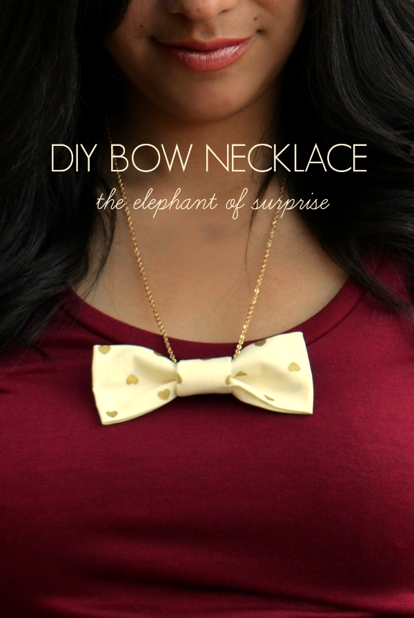 bow necklace title