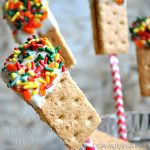 Kids Thanksgiving Treat Idea — Graham Cracker Wheat Stalks!!
