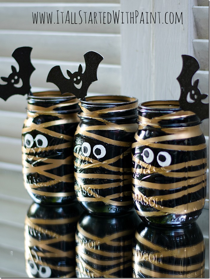 mummy-mason-jars-painted-7-watermarked_thumb