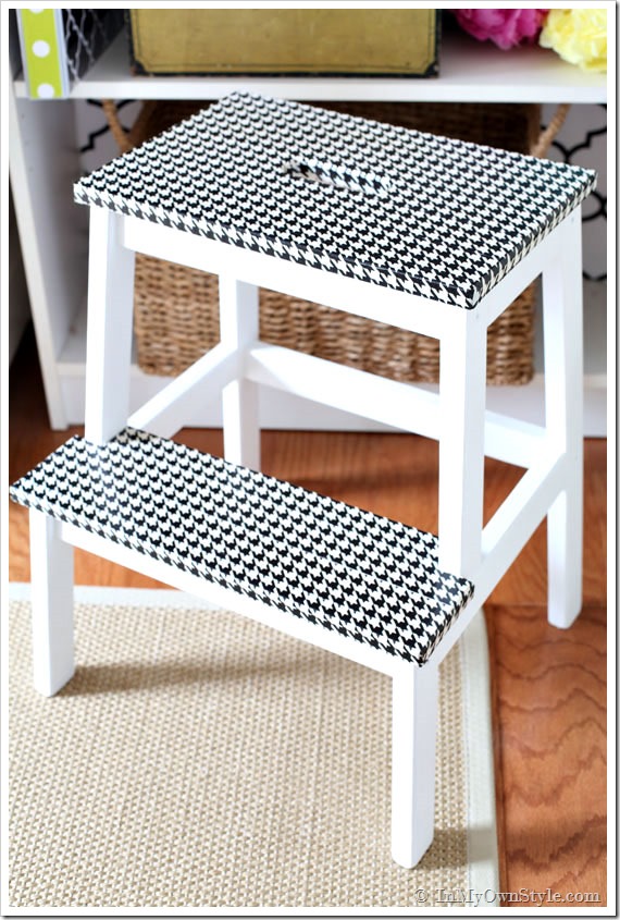Duct-Tape-Stool-Houndstooth_thumb[1]