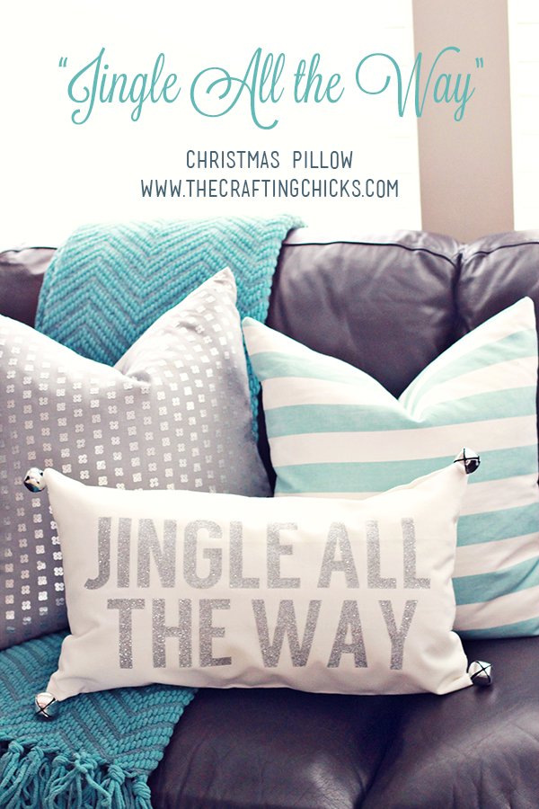 sm-christmas-pillow-1