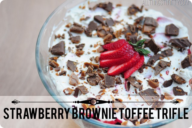 strawberry-toffee-brownie-trifle-dessert
