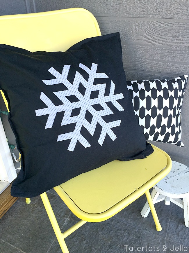 snowflake pillows porch at tatertots and jello