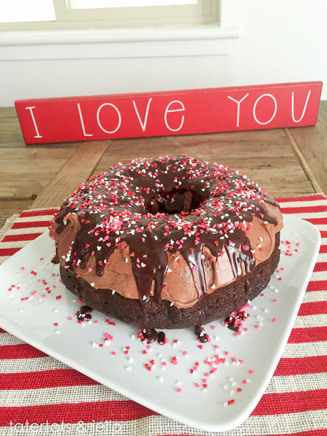 giant.donut.chocolate.cake.tatertotsandjello.com-7