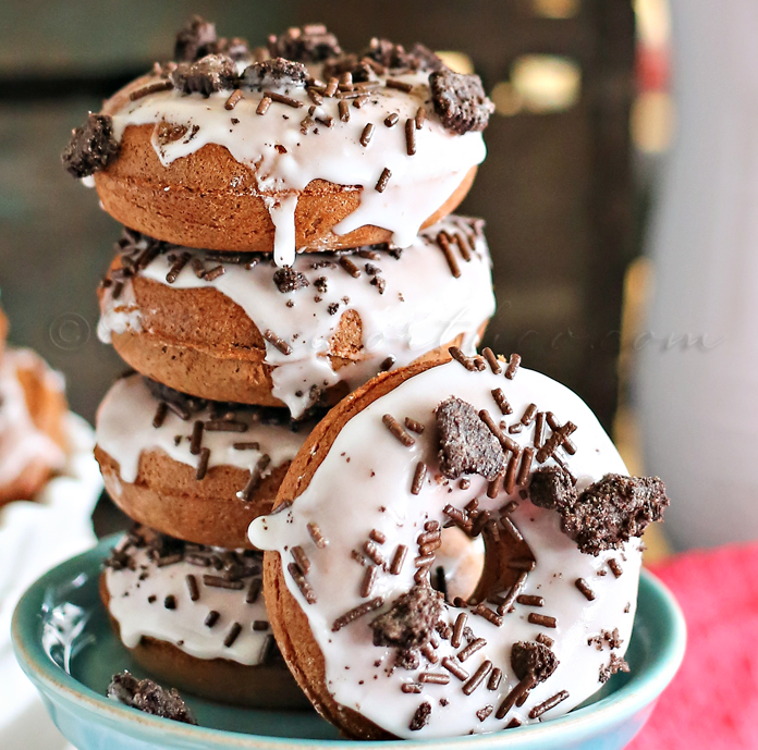 Oreo Cake Mix Donuts 