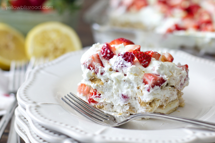 Strawberry-Oreo-Ice-Box-Cake