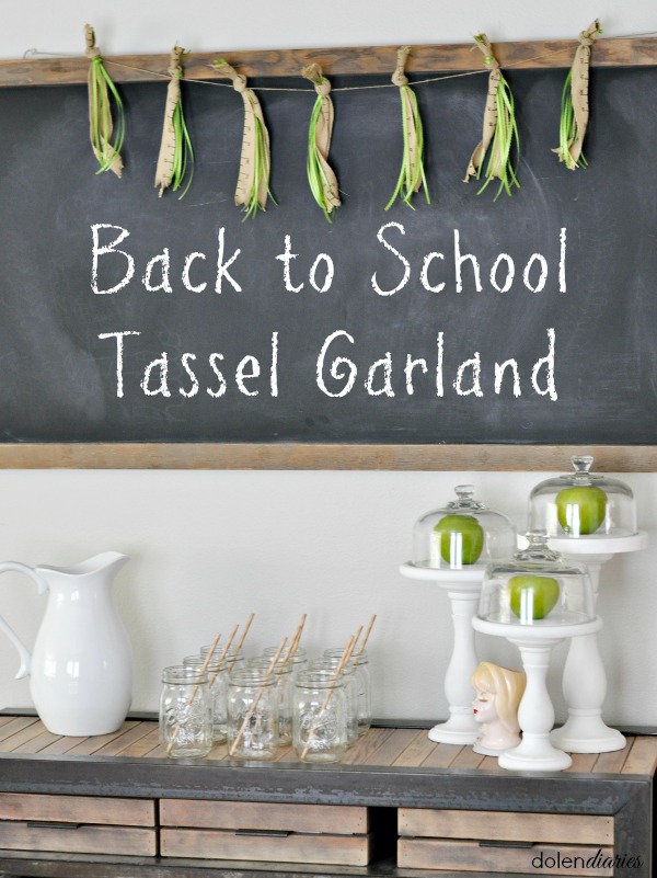 Back-to-School-Tassel-Garland-Title