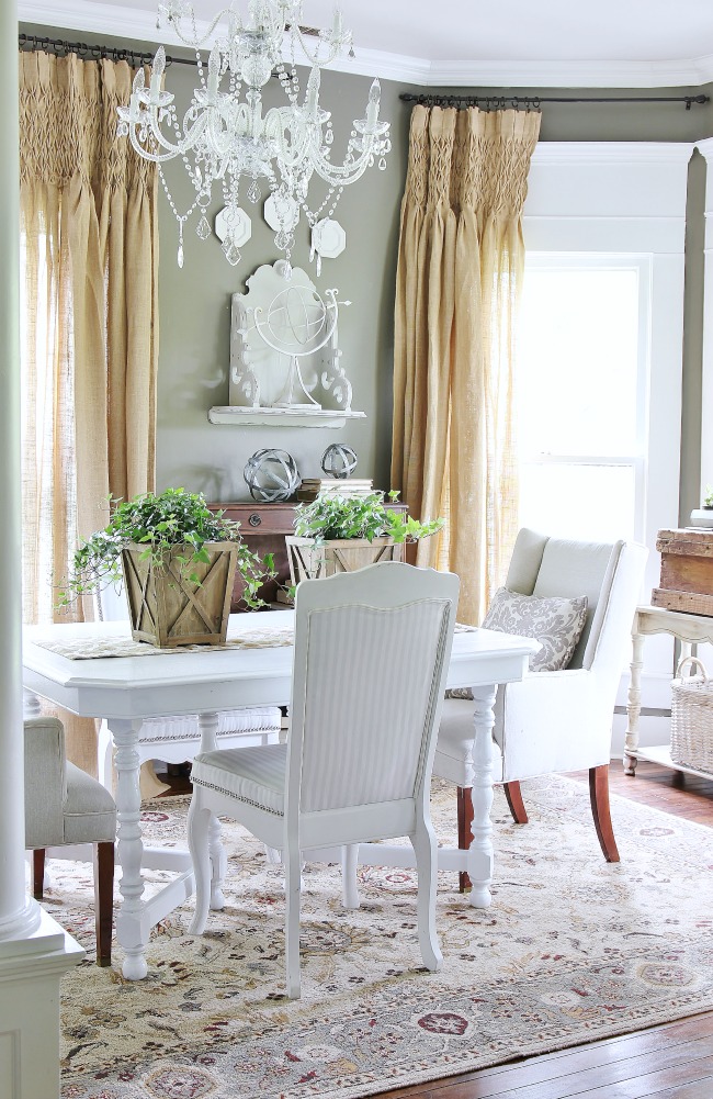 dining-room-farmhouse