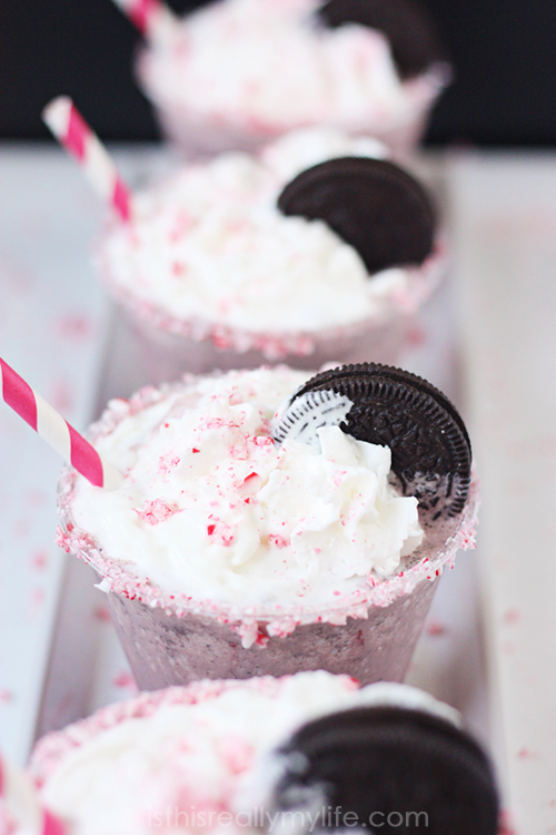 Peppermint-oreo-shake-3