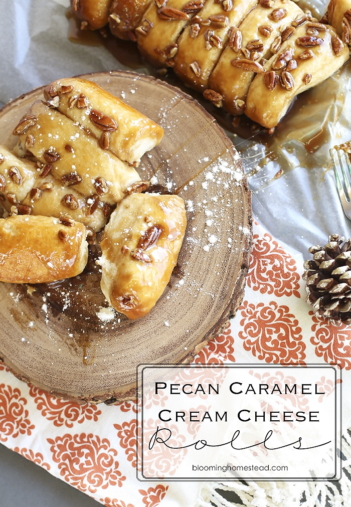 Pecan-Caramel-Cream-Cheese-Roll1