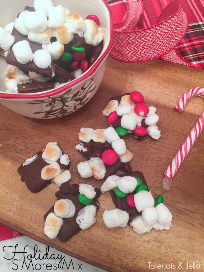 Holiday S'mores Mix