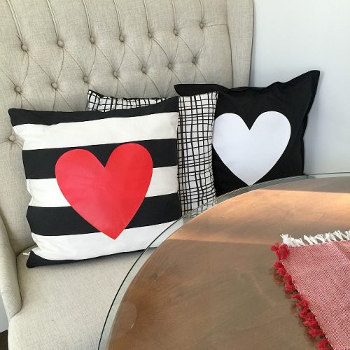 easy 10 minute heart pillow covers